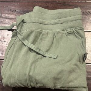 Eddie Bauer Green SweatPants